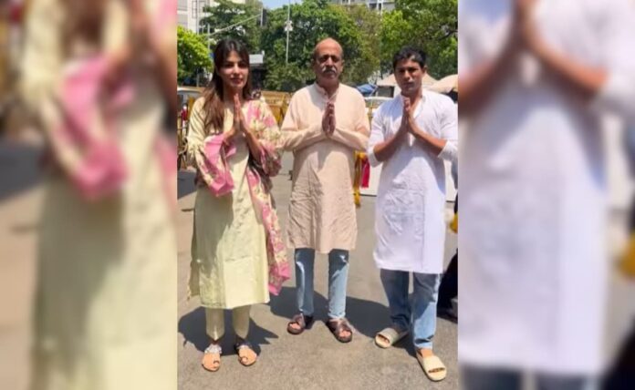 After a clean chit in Sushant Singh Rajput case, Riya Chakraborty visited Siddhivinyak temple with family

