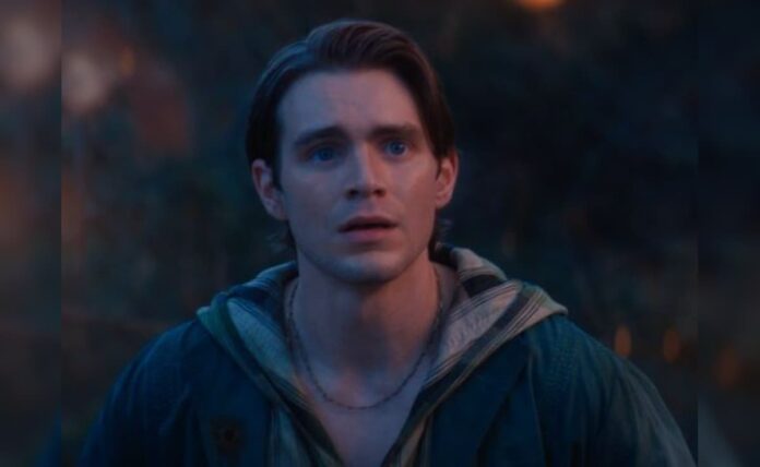 Andrew Burnap when Rachel Zegler and Gal Gadot cast <i>snow White</i>: 