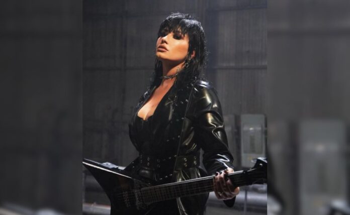 Demi Lovato reacts to the video where fans saw her 