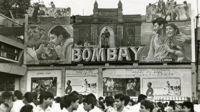 From Bombay to Madras, with love and Fandics 

