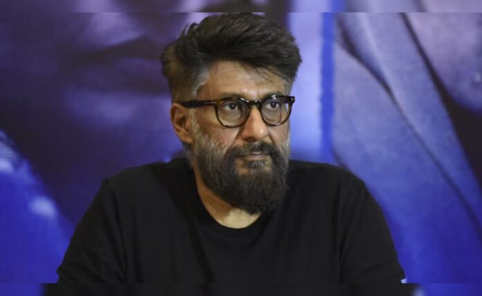 Groke AI sorry to Vivek Agnihotri that after listing him as someone who spreads 