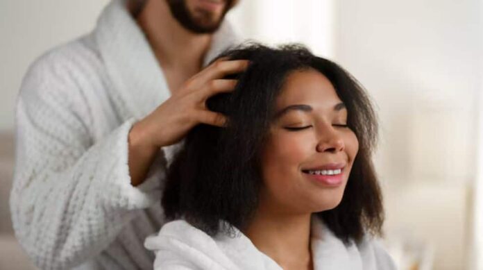 Locks, love, repeat: Couple Harecare Goals

