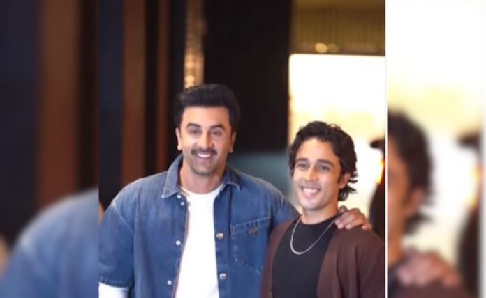 NDTV Youth: Ranbir Kapoor <i>Rockstar</i> Vs Kareena Kapoor <i>When we met</i>, <i>Black warrant </i> Actor Zahan Kapoor chooses ...

