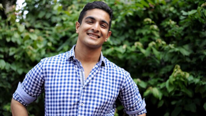 Ranveer Allabia returns to podcasting after 'India's latent' controversy, requests 'another chance'

