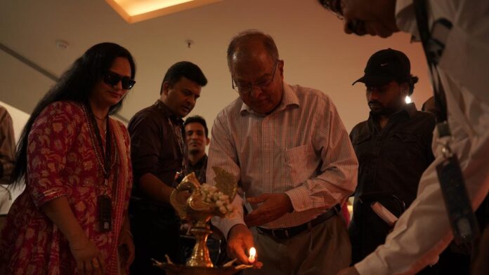 This is two for Mumbaikars, while the 'Red Lawry Film Festival' starts a dream in Hyderabad 

