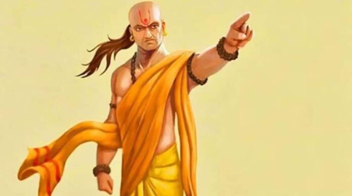 10 Chankya Mantra who is a separate leader from followers

