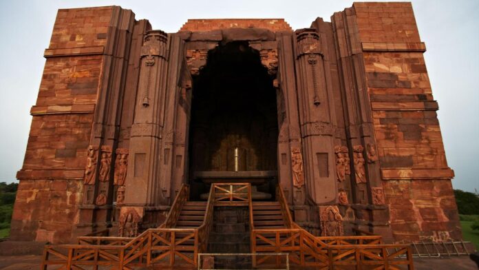 A eleventh century Shiva temple in Bhojpur tells the story of the incomplete dream of a king

