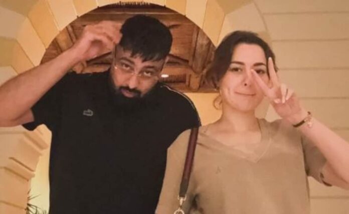 Hania Aamir shows support for Badshah for Pakistani artists

