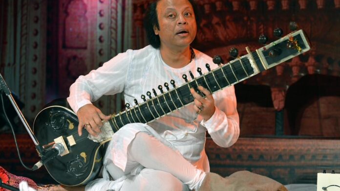 How Ustad Nishat Khan's concert turned into a masterclass in classical music

