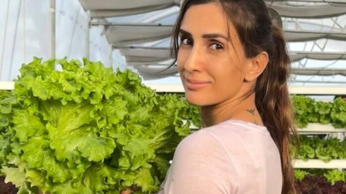 Kedarnath's creator Pragya Kapoor lives on champion wide world Earth Day

