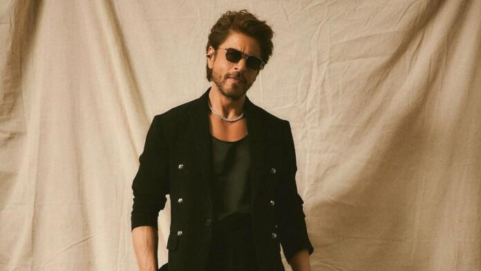 Shahrukh Khan started a gala wearing a Sabyasachi on 5 May

