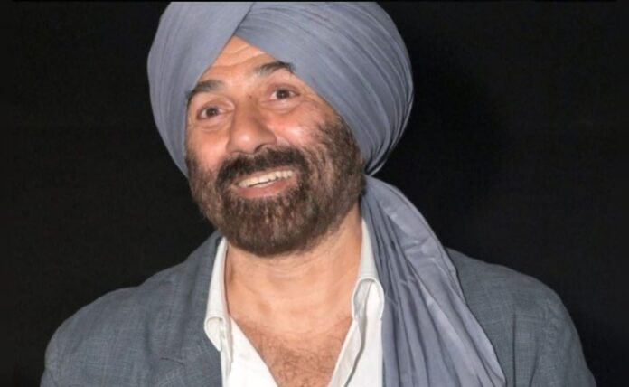 Sunny Deol admitted that he was scared to make <i>Gadar 2</i>,<i>If it is fed, then</i>,

