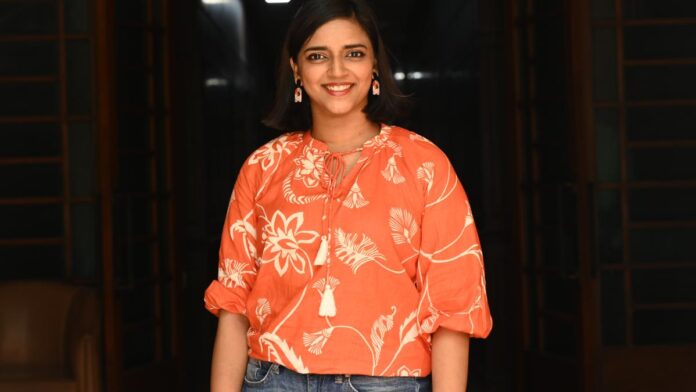 Vasundhara Interview: Turning writer and despair with Tamil film industry

