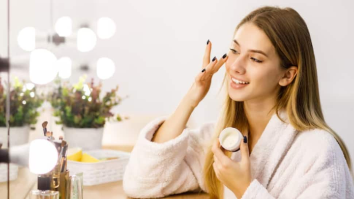 Want a bright glow in just a month? Try these 8 skin-booked foods for a healthy, glowing color

