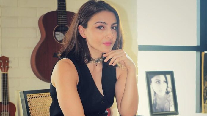 When Soha Ali Khan was removed from Amol Palekar's 'Paheli': 'I left my job'


