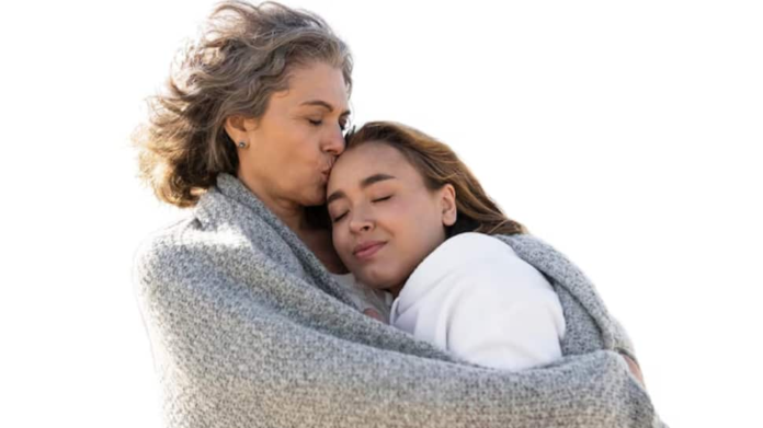 10 Unique ways to celebrate Mother's Day at home: Feel her like a queen without leaving home

