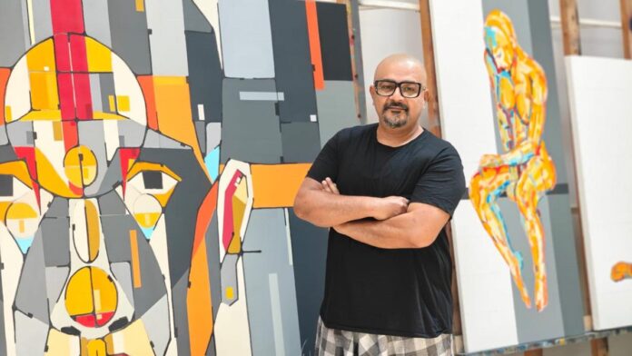 Artist Amrish Malwankar and constant status of formation

