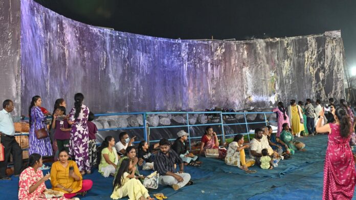 Experience the thrill of Niagra Falls in Visakhapatnam 


