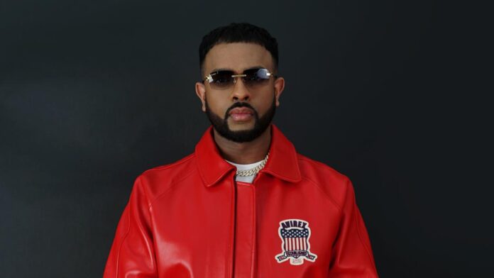 Mumzy Return with Stranger 'Corey'

