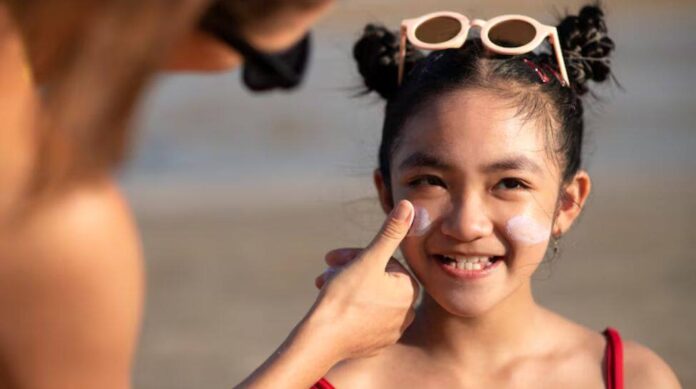 Myths of myths about natural sunscreen for children

