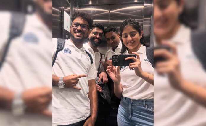 Navya Navali Nanda shared photos from IIM Ahmedabad: 