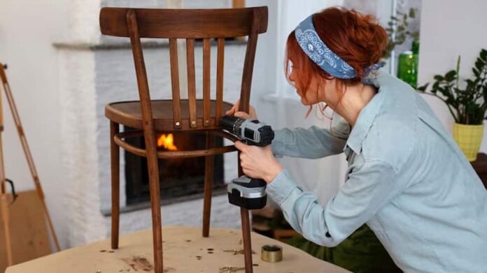 DIY furniture care hack for the rainy season: Cloves, Baking Soda to Old Tea - SSIRT - How can they help!

