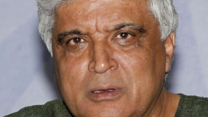Javed Akhtar receives the prestigious Dostalsi Award for contribution to cultural heritage and literary dialogue

