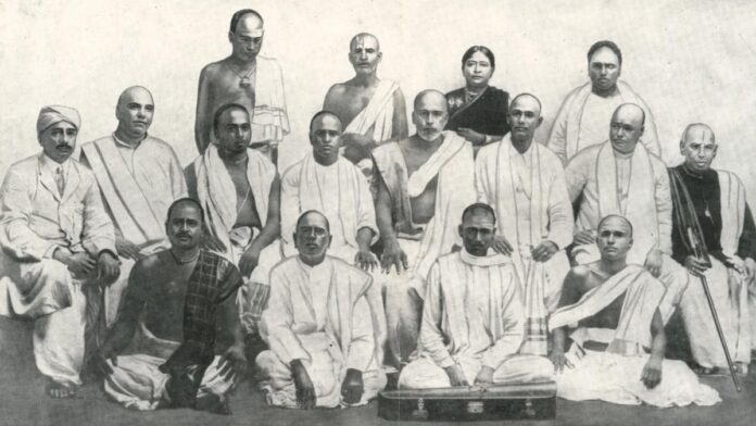 Parivadini Isai Malar - Vol 1 takes a glimpse of the life and contribution of previous masters

