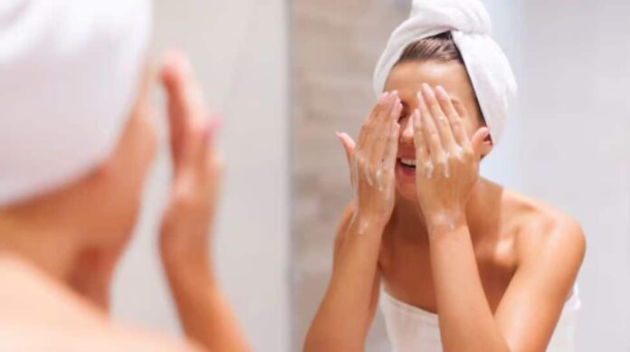 Skin cycling for summer: Should you change your routine with weather?


