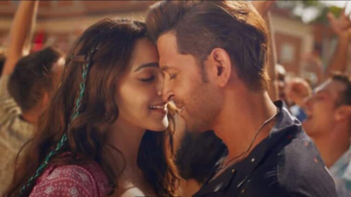‘Aavan Jaavan’ Out Now Kiara Advani Stuns In Golden Bikini As Hrithik Roshan Romances Her In War 2 Song ‘Aavan Jaavan’ Out Now: Kiara Advani Stuns In Golden Bikini As Hrithik Roshan Romances Her In War 2 Song