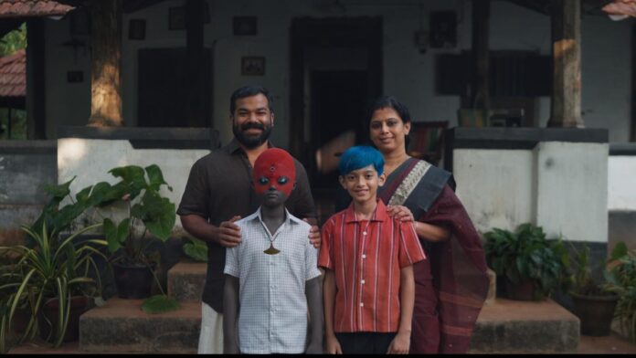 Artist-Filmekar Vimal Chandran talked about 'Ray', Sushin Shyam's first Indie track

