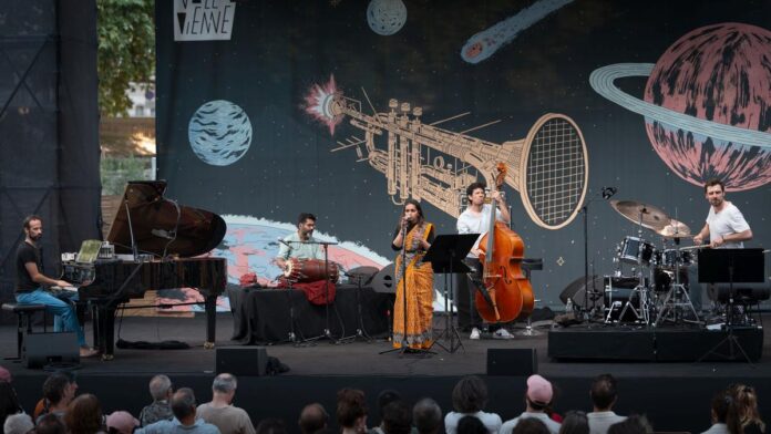 Carnatic singer Varijashree in France 

