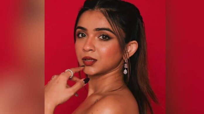 Is the total price of Apoorva Mukhij is Rs 41 crore? Rebel child reacts to viral claims

