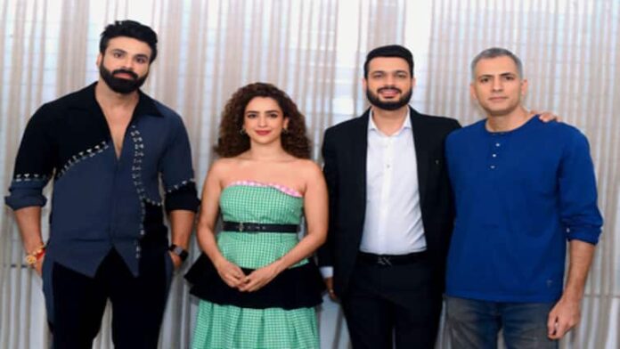 Sanya Malhotra Teams Up For Bold Action-Comedy With Neeraj Tiwari & Mukesh Gupta’s Aagaaz Entertainment Sanya Malhotra Teams Up For Bold Action-Comedy With Neeraj Tiwari & Mukesh Gupta’s Aagaaz Entertainment
