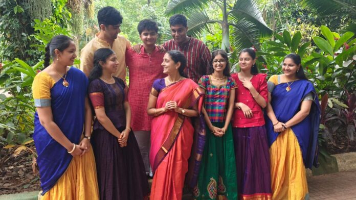 Search for the newly version of the deeksha via music and painting


