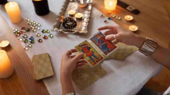 Tarot Card Reading Kundali today for July 28: Avoid impulsive moves, focus on careful plan

