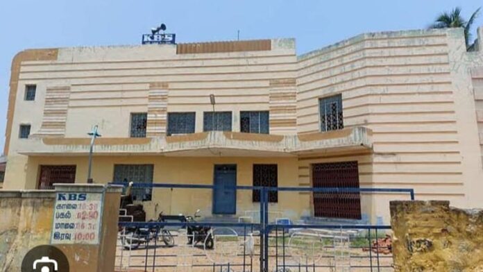 After 56 years of screening, it is curtain on the prestigious KBS theater in Kodumudi.

