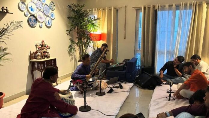 Baithaks inside the new era: Enjoy intimate music with home-covered food 

