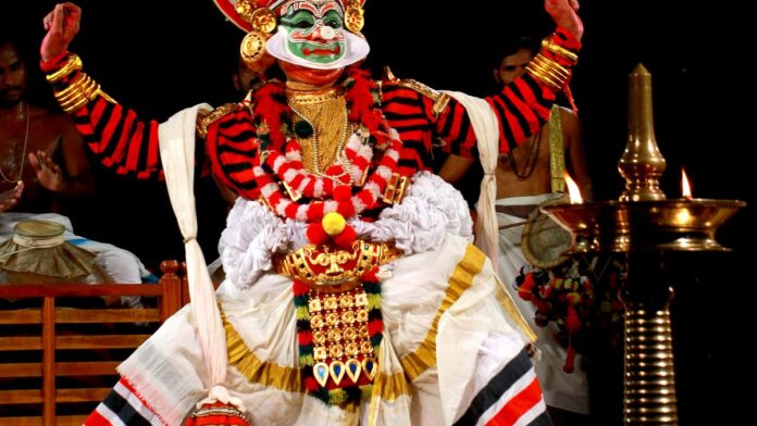 Kudiatam Mestro Shivan Namboodiri said Adiu on stage

