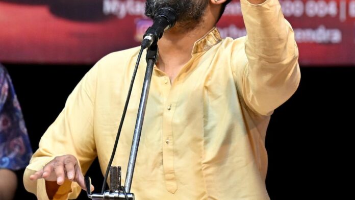 SID Sriram chose a list of pure cornatic performances for his concert at a famous temple in Singapore 


