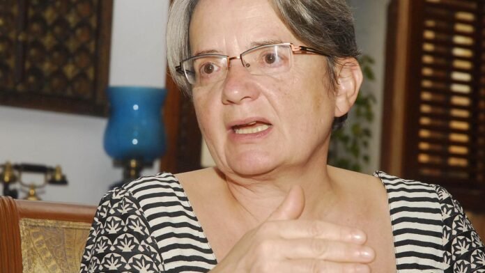 Agnizka Holland: We are losing the common land found after World War II

