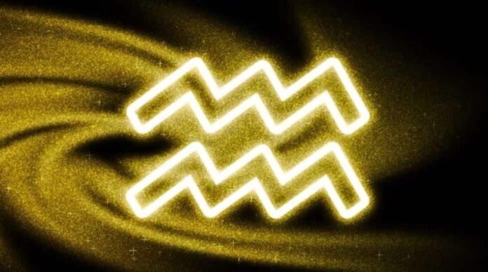 Aquarius October 2025 Monthly Horoscope: Career, Finance, Health, Love, Family and Life's predictions

