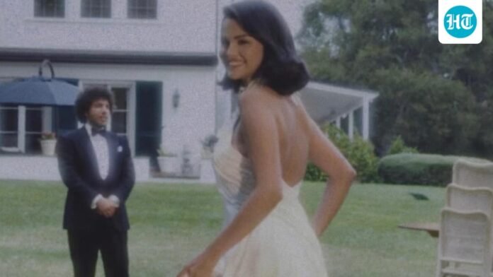 The first marriage post with Selena Gomez's husband Beni Blanco receives a lovely response from him. What have they written here

