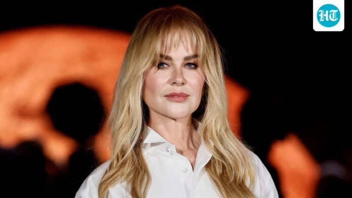 Internet is obsessed with Nicole Kidman's dramatic new look with Keith Urban Split: 'First she serves divorce and then face'


