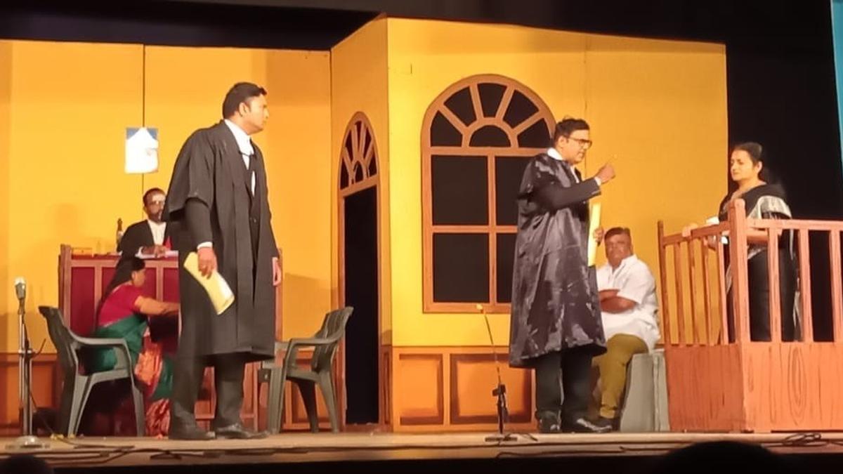 Mayachangili: A Tamil drama on corruption struggles to maintain its impact