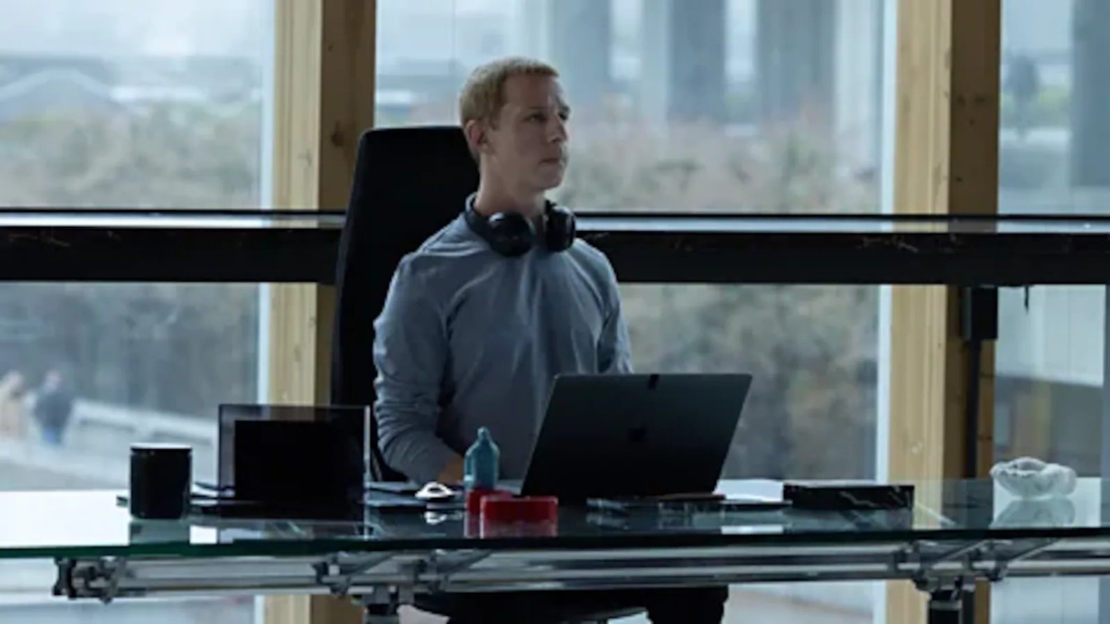 Social calculation Review: Aaron Sorkin's sequel falls short Social network